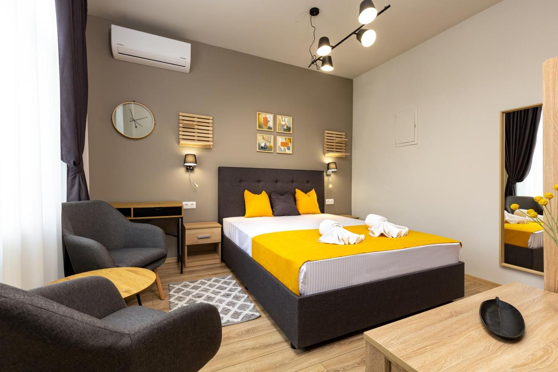 Luxury Triple Room