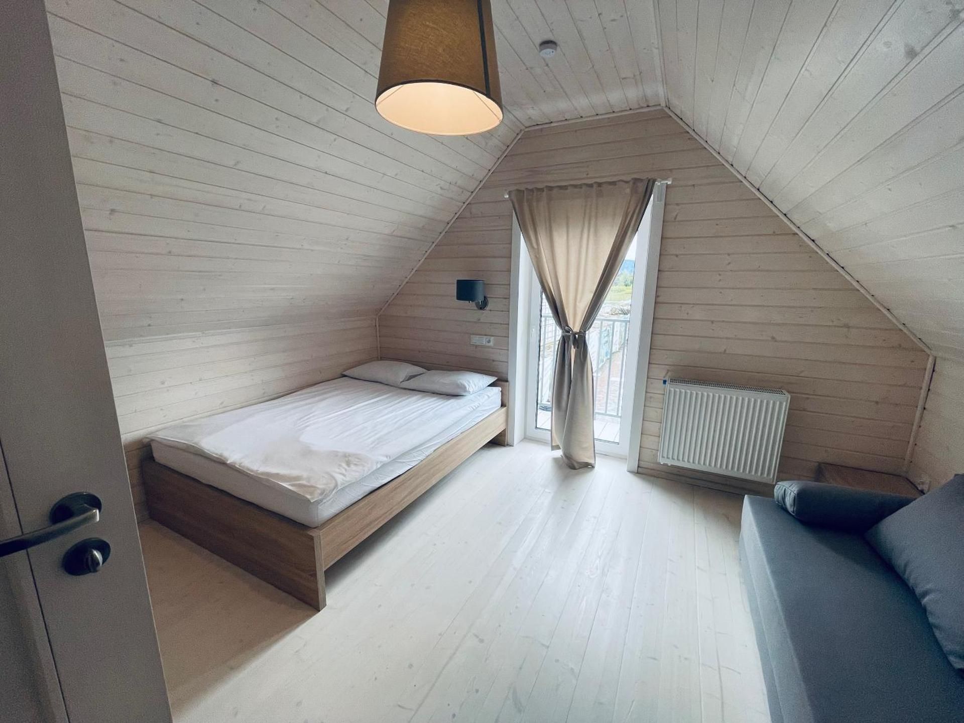 Chalet with Garden