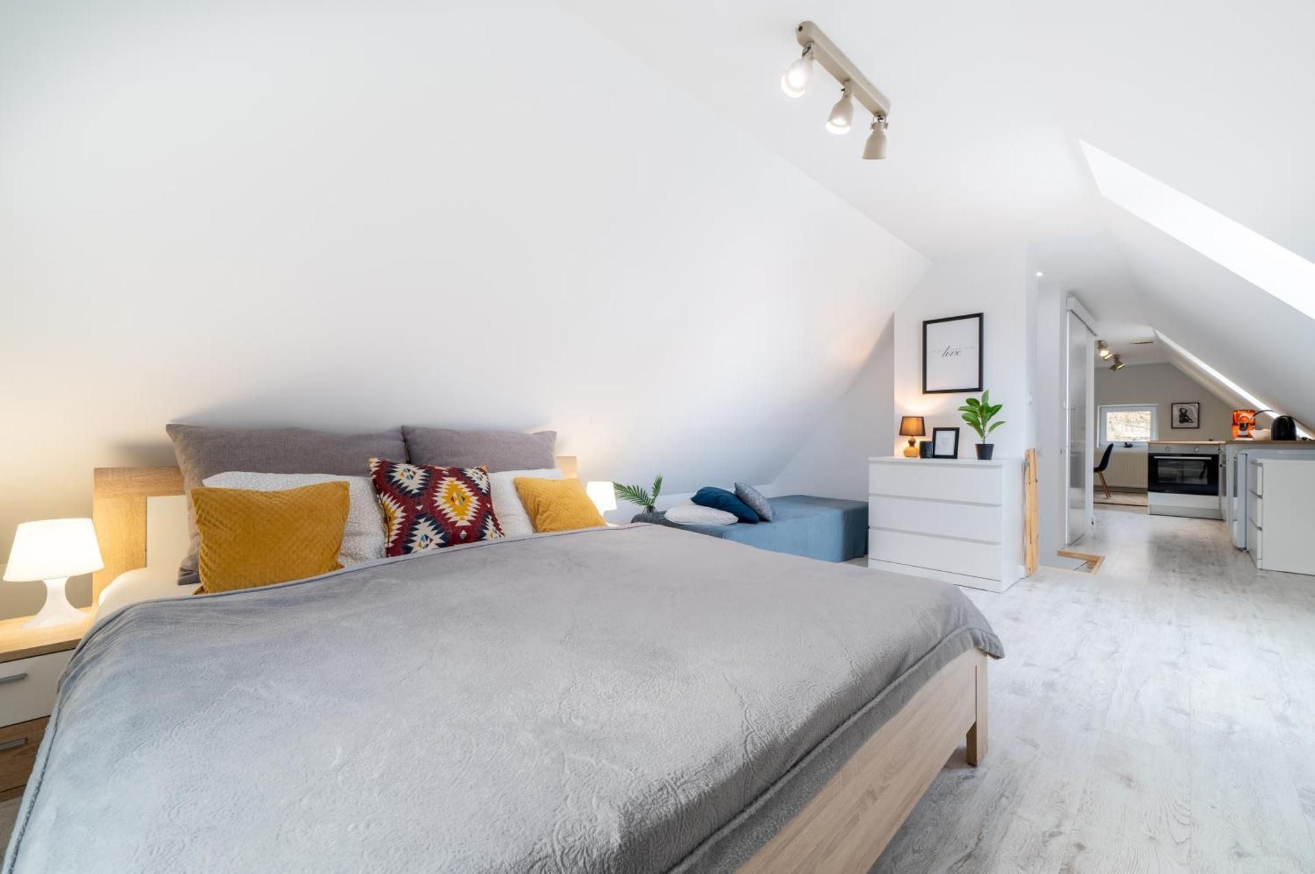 Studio Apartment