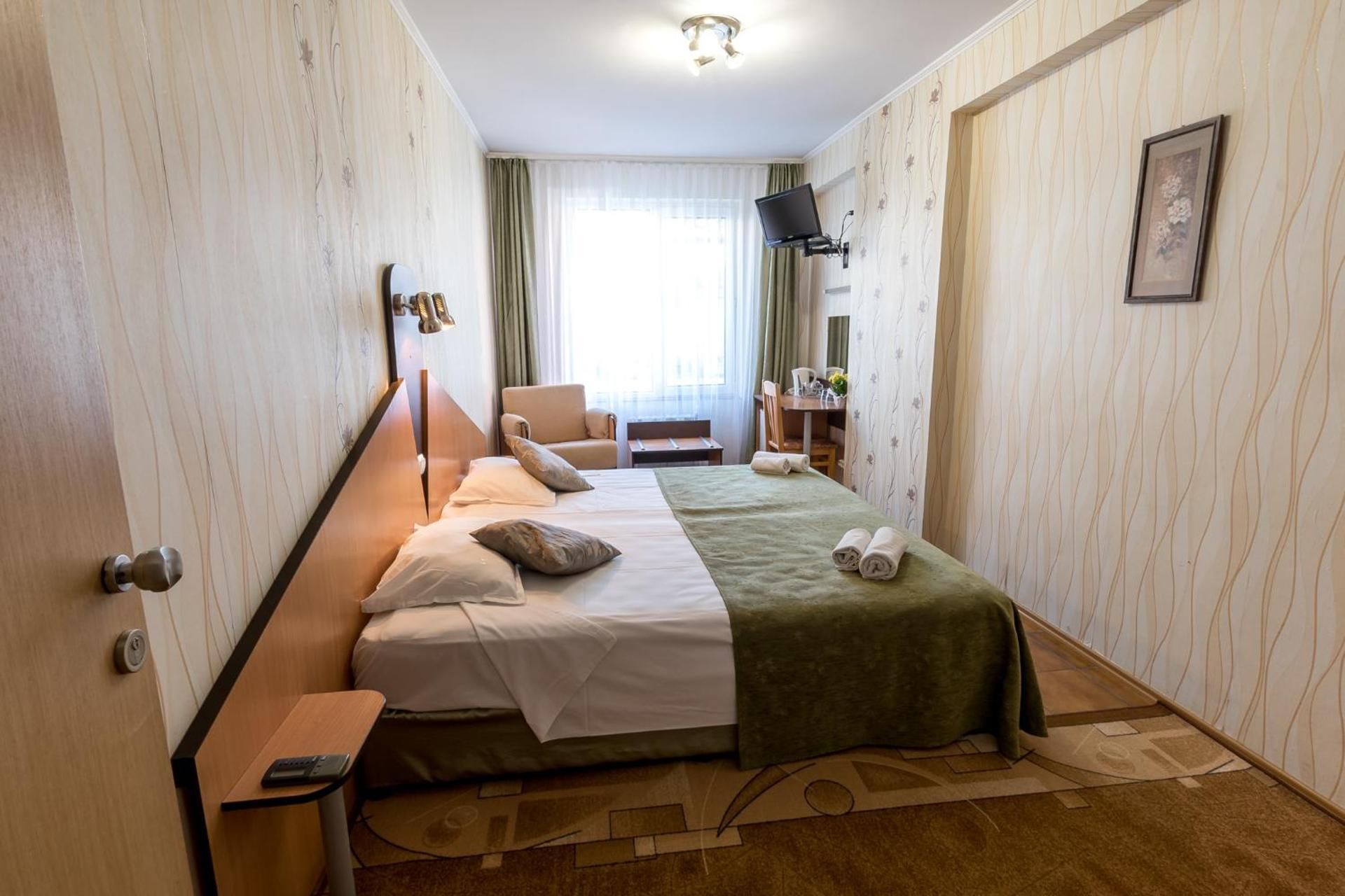 Economy Double or Twin Room