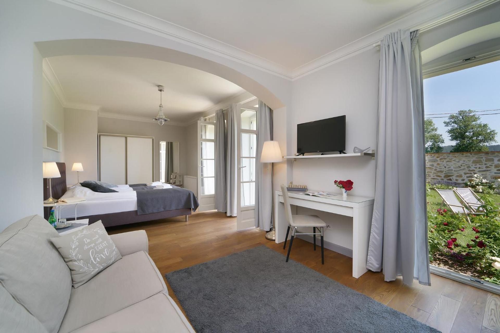 Arkadia Classic Room