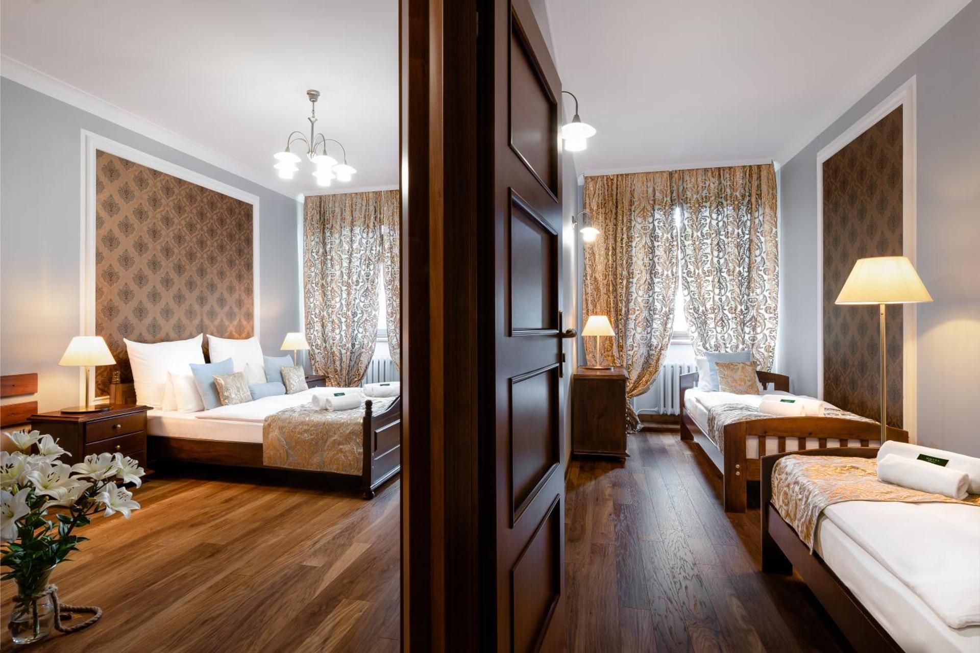 Apartment (4 Adults)
