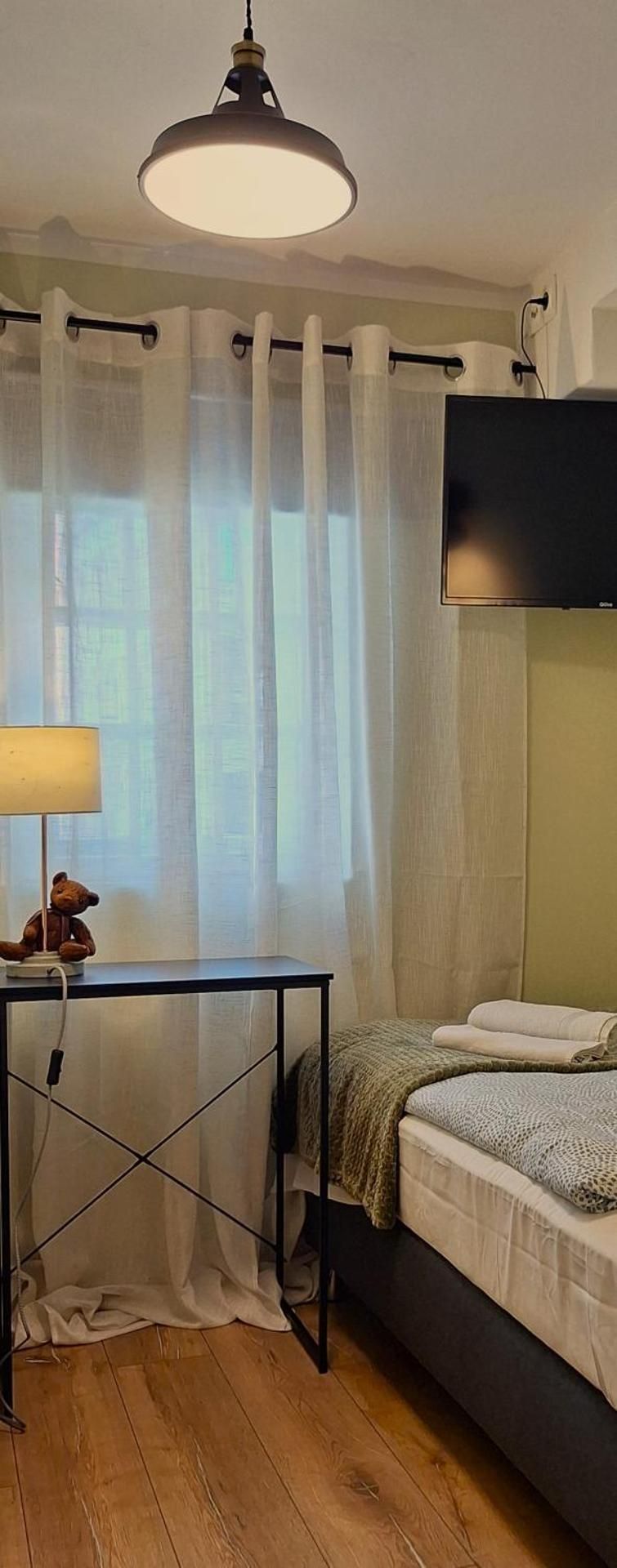 Single Room With Private Bathroom