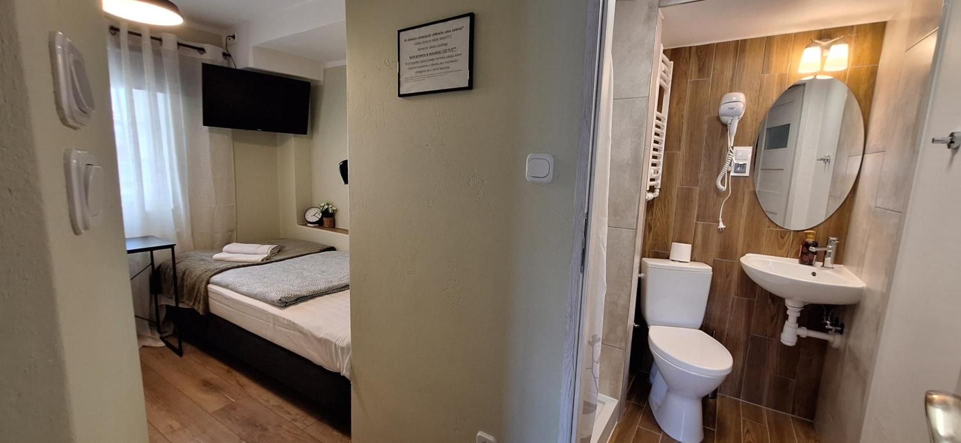 Single Room With Private Bathroom