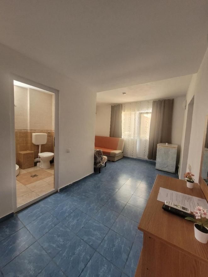 Large Double or Twin Room