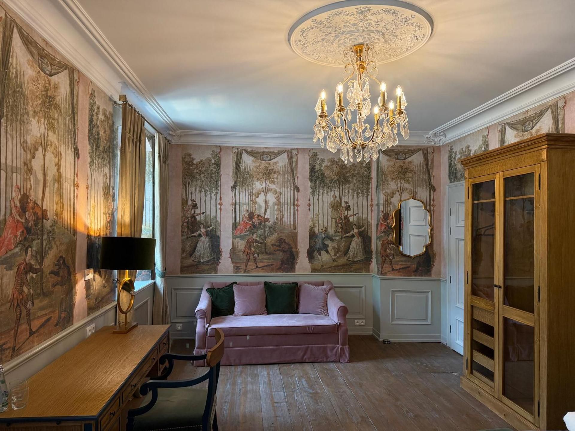 Deluxe Quadruple Room