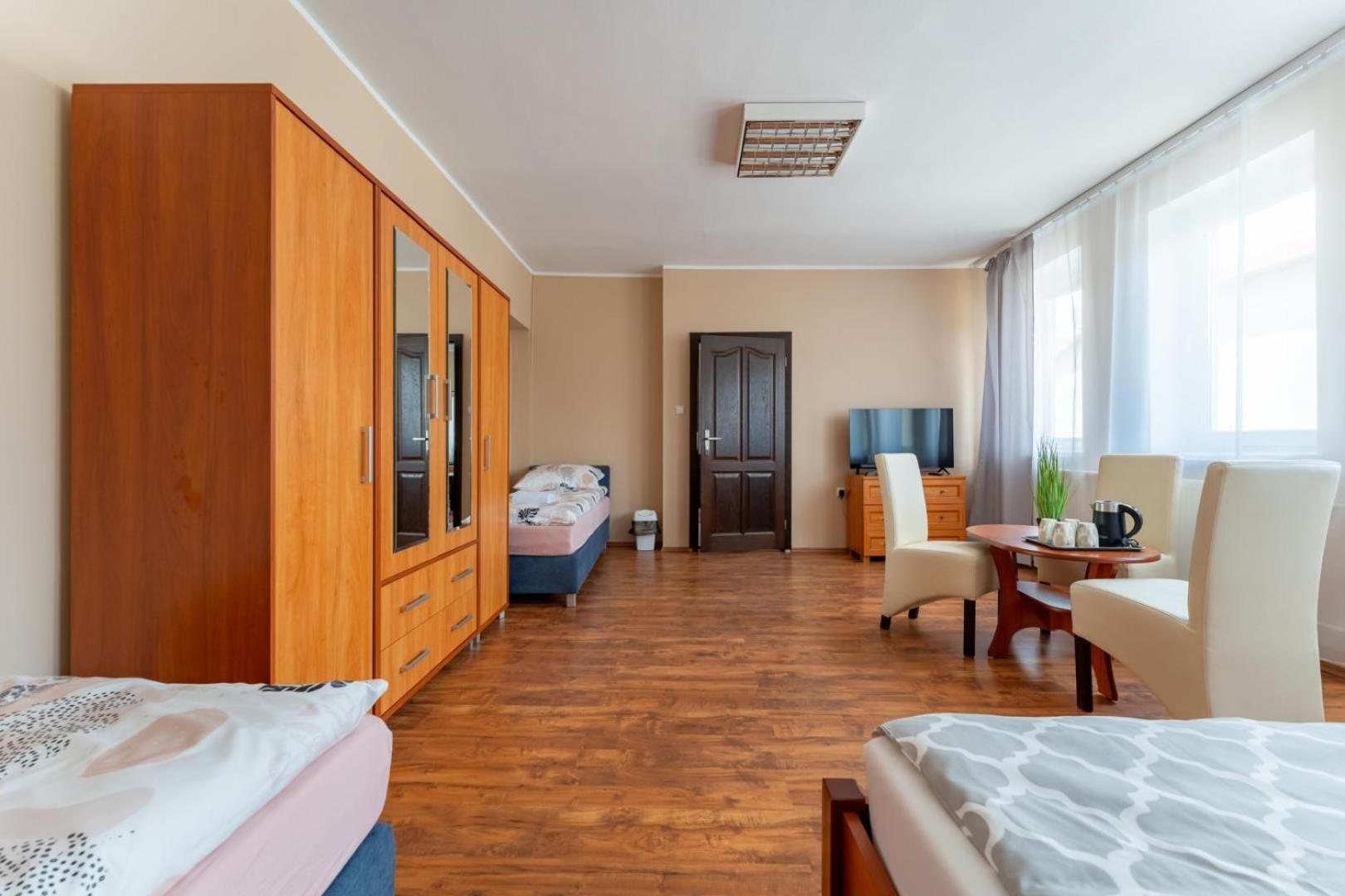 Economy Quadruple Room with Shared Bathroom