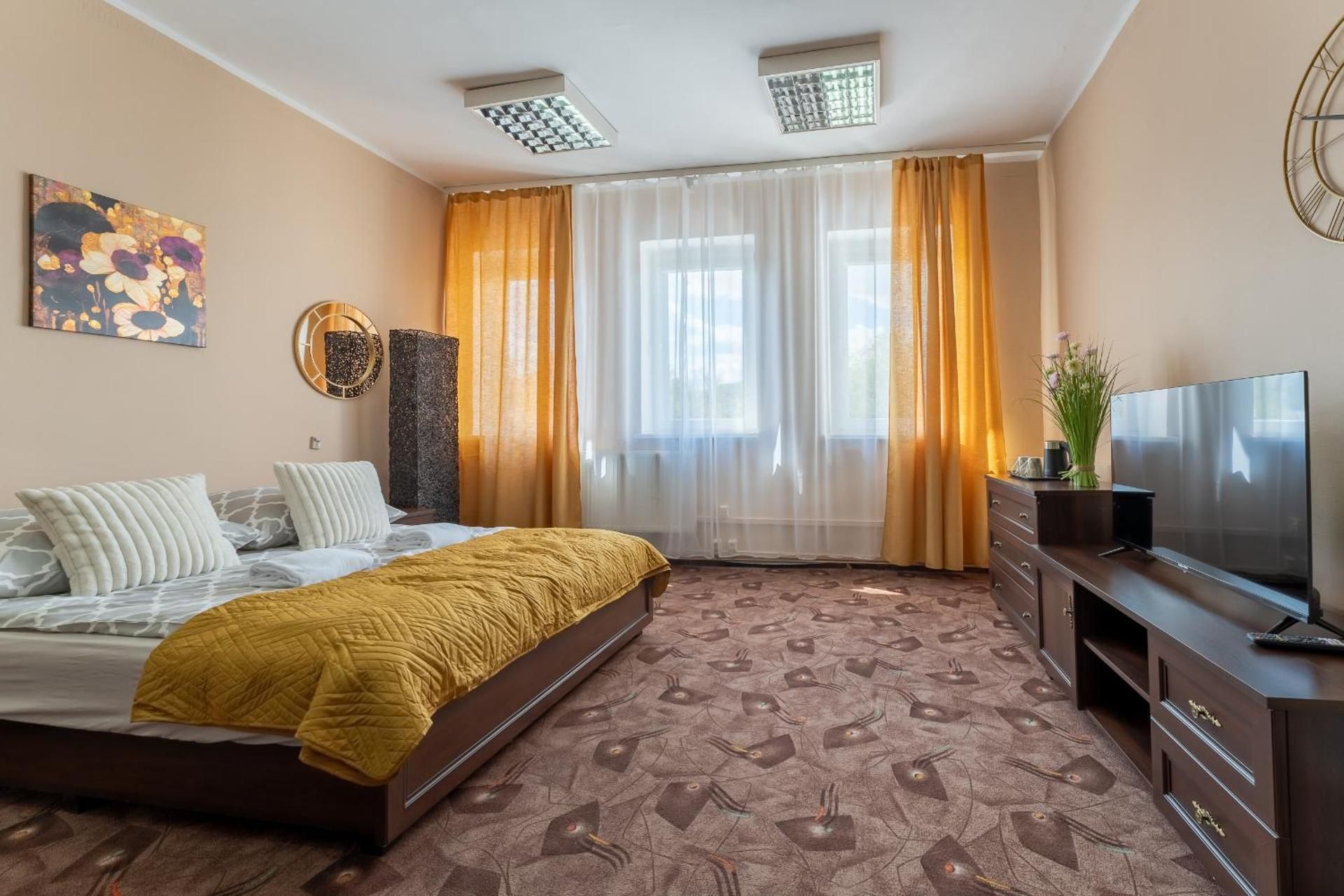 Double Room with Shared Bathroom