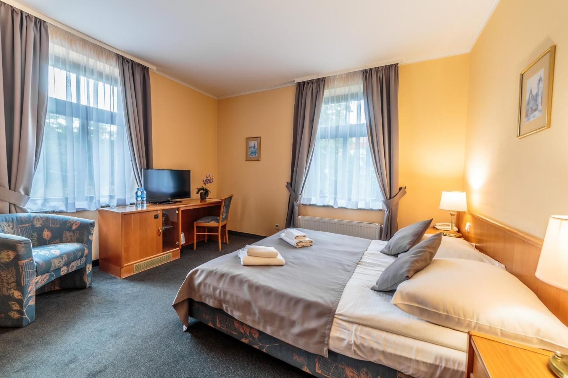 Classic Double Room