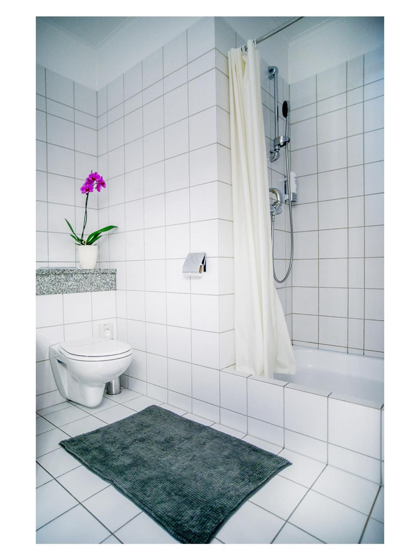 Budget Single Room