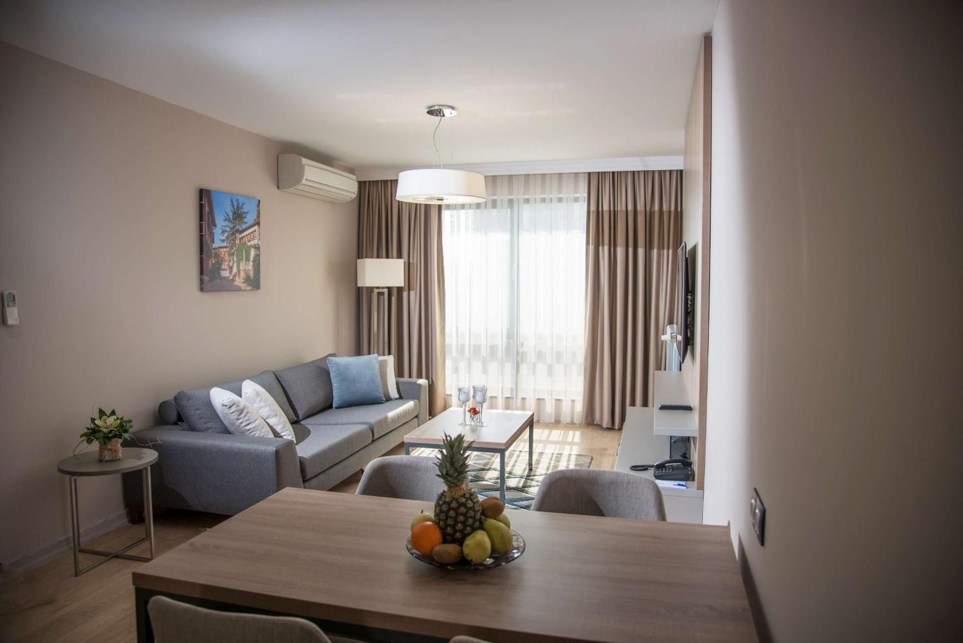 Best Western Premier Plovdiv Hills Premier Suite - Free Parking and Wifi 2