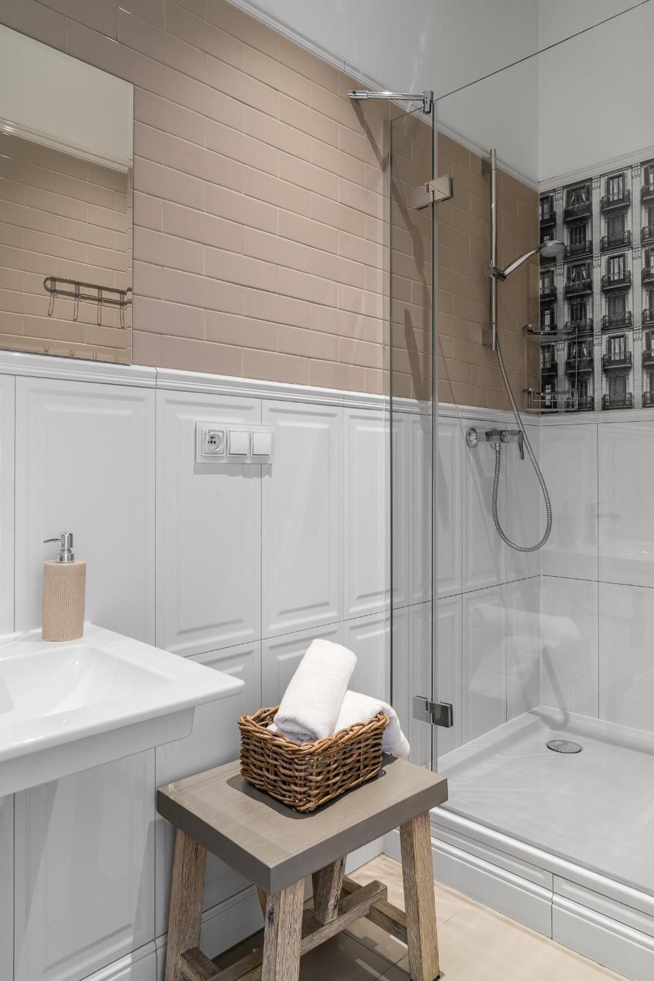 Double Room with Shower