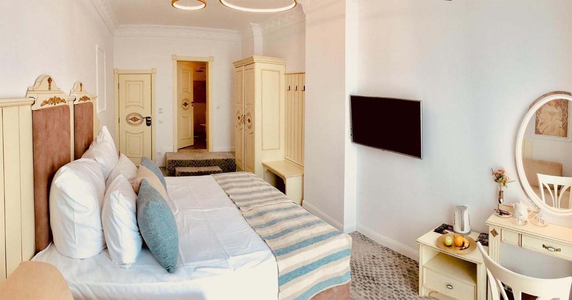 Triple Room with Balcony