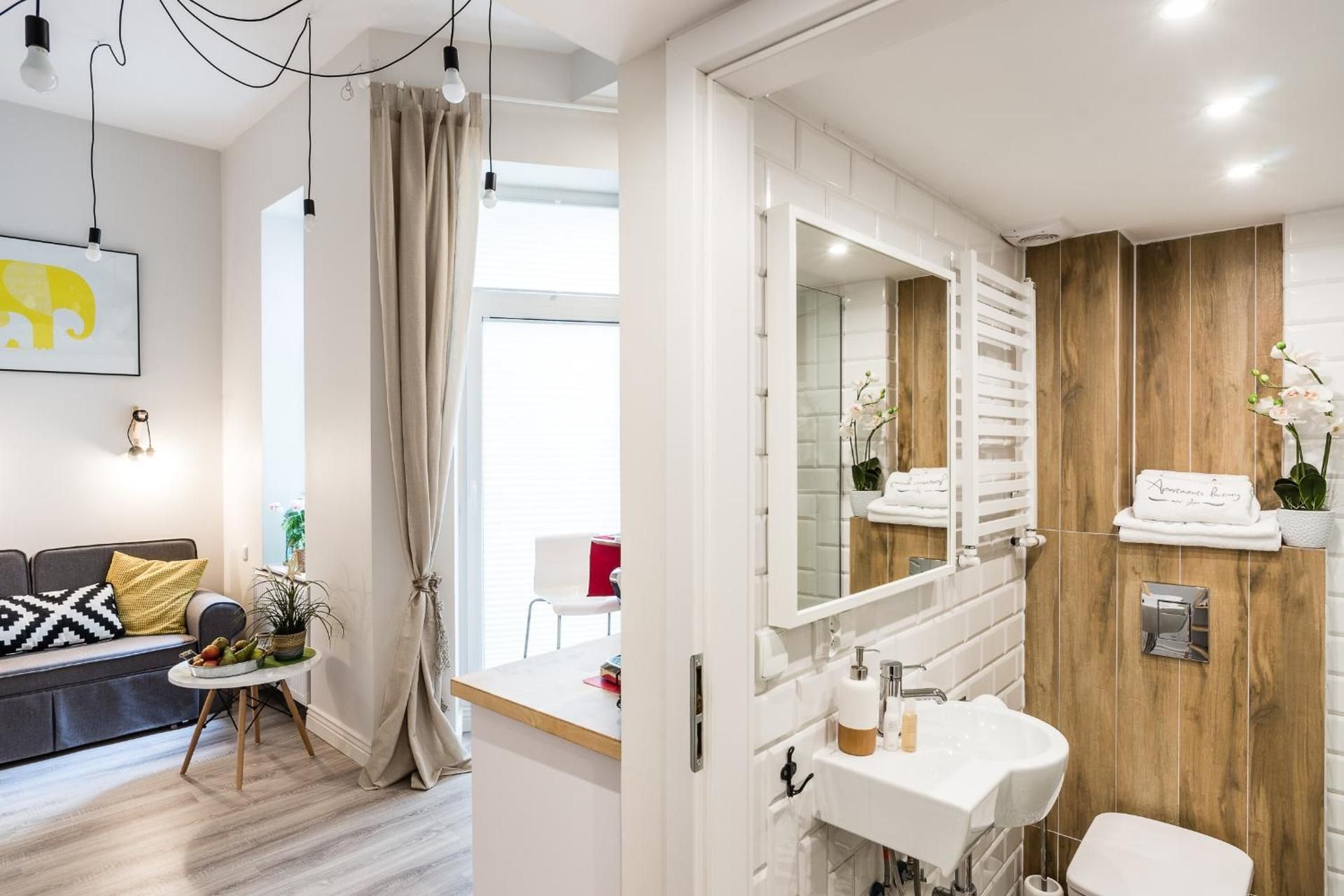 Studio with Mezzanine - Helska 4/2 Street