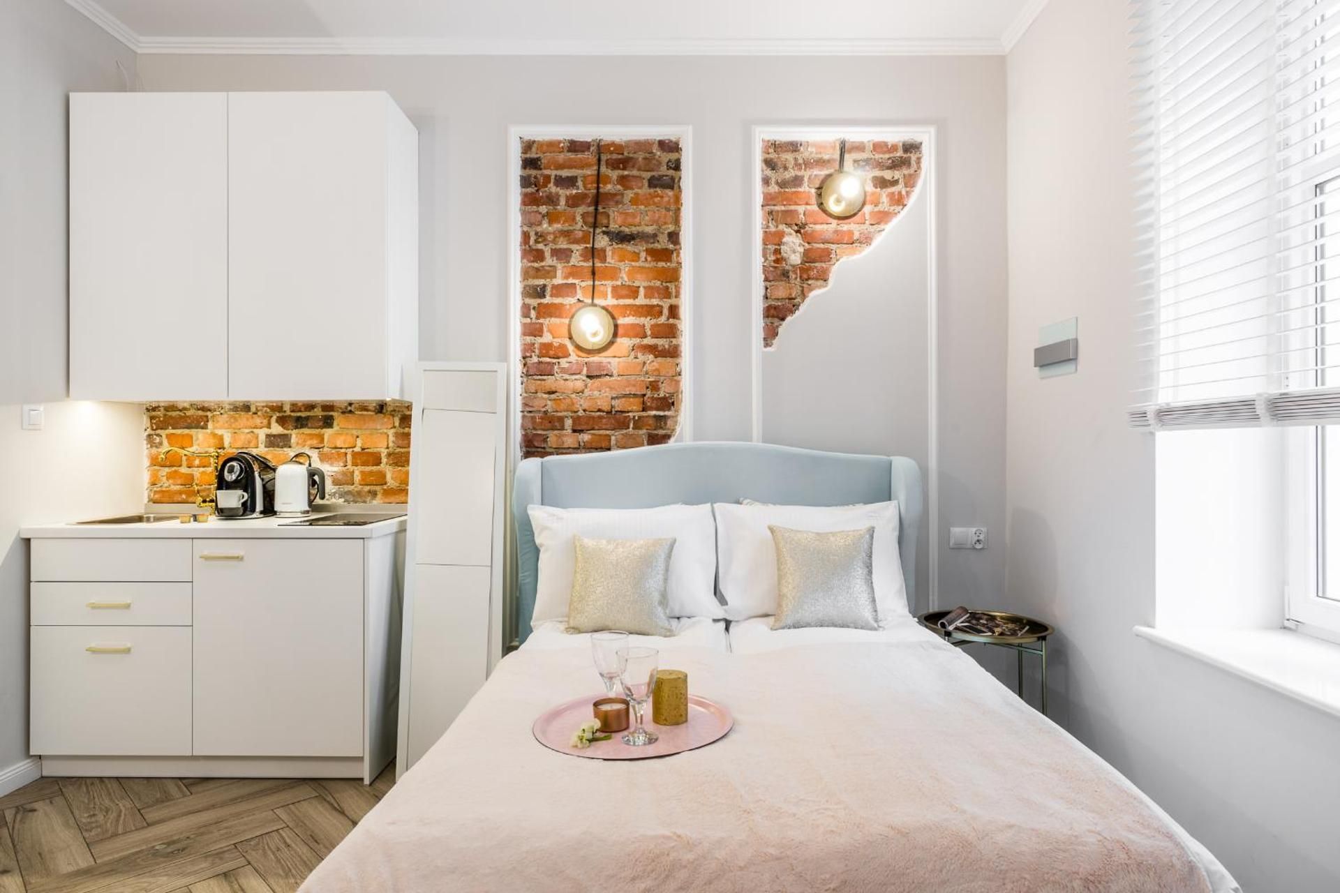 Studio Apartment with Balcony - Helska 4/3 Street