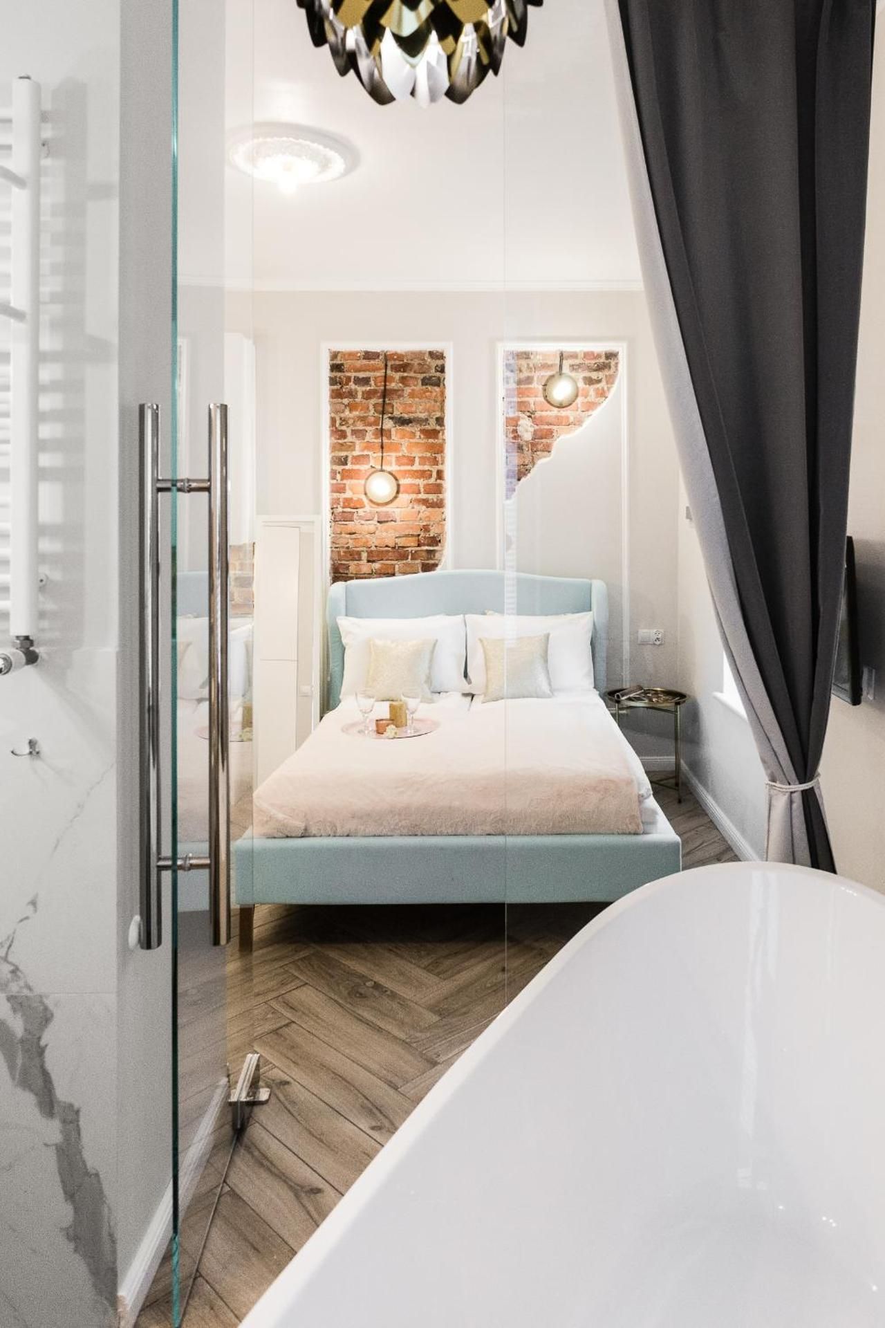 Studio Apartment with Bath - Haffnera 52/1 Street