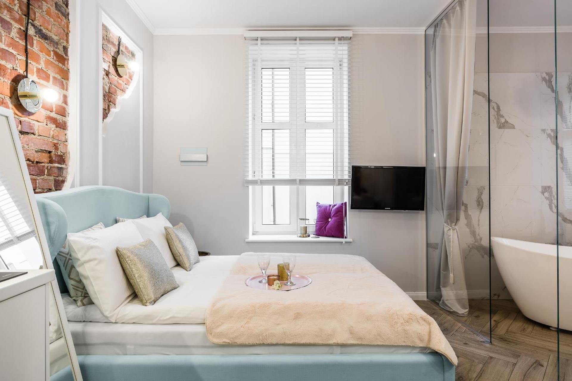 Studio Apartment with Bath - Haffnera 52/1 Street