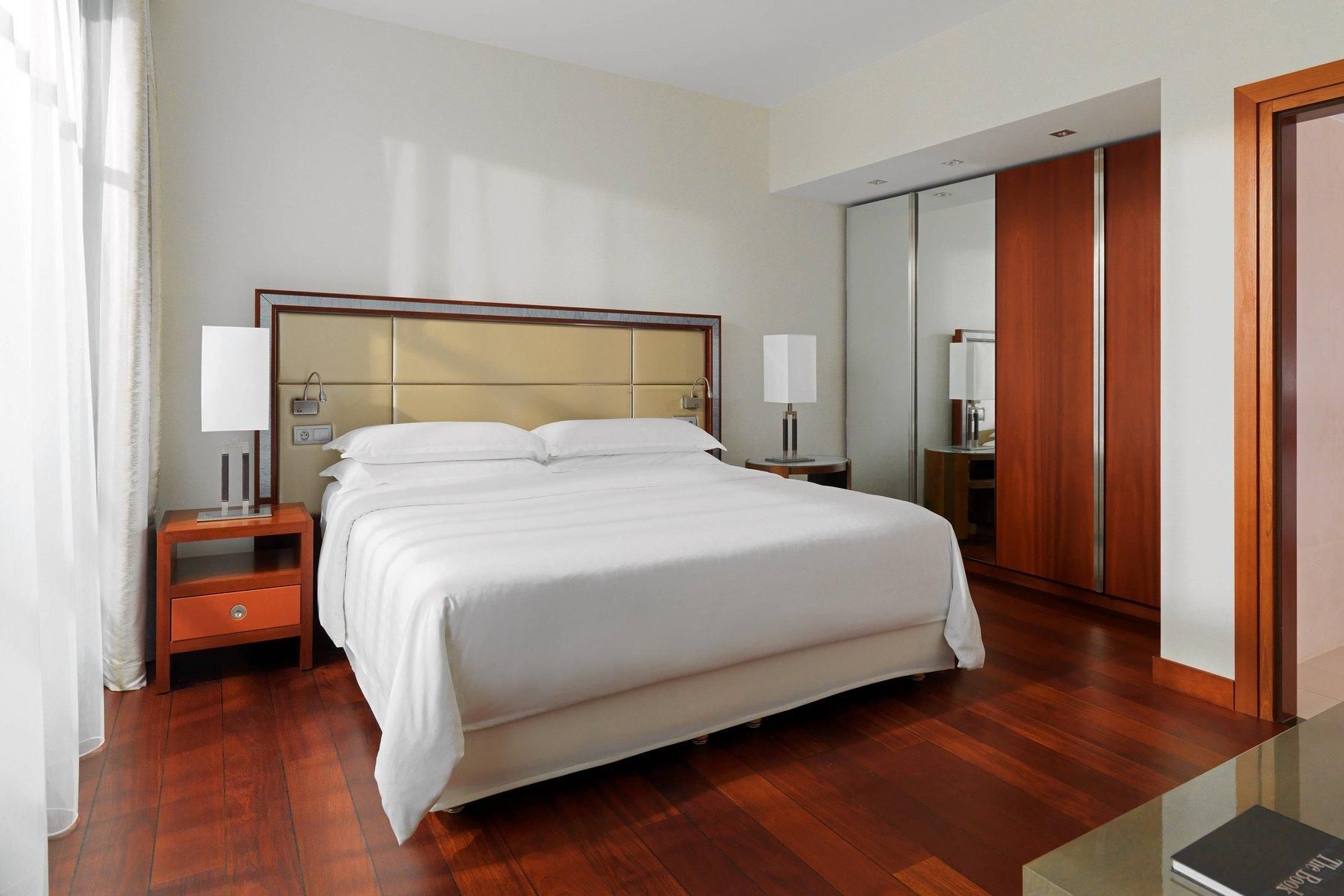 Sheraton Sopot Hotel Molo Suite, Club Lounge and Spa access level, 1 Bedroom Suite, 1 King, Non-Private Sofa bed