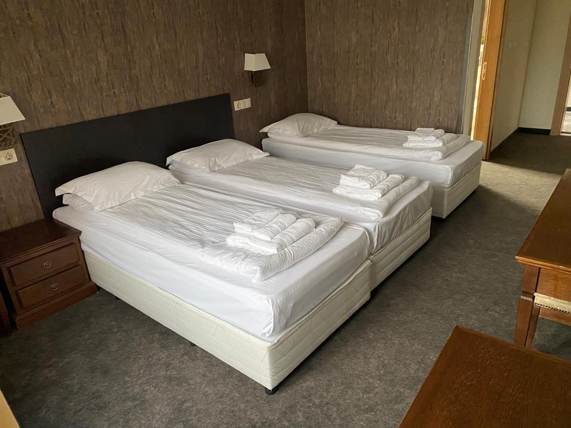 Comfort Triple Room