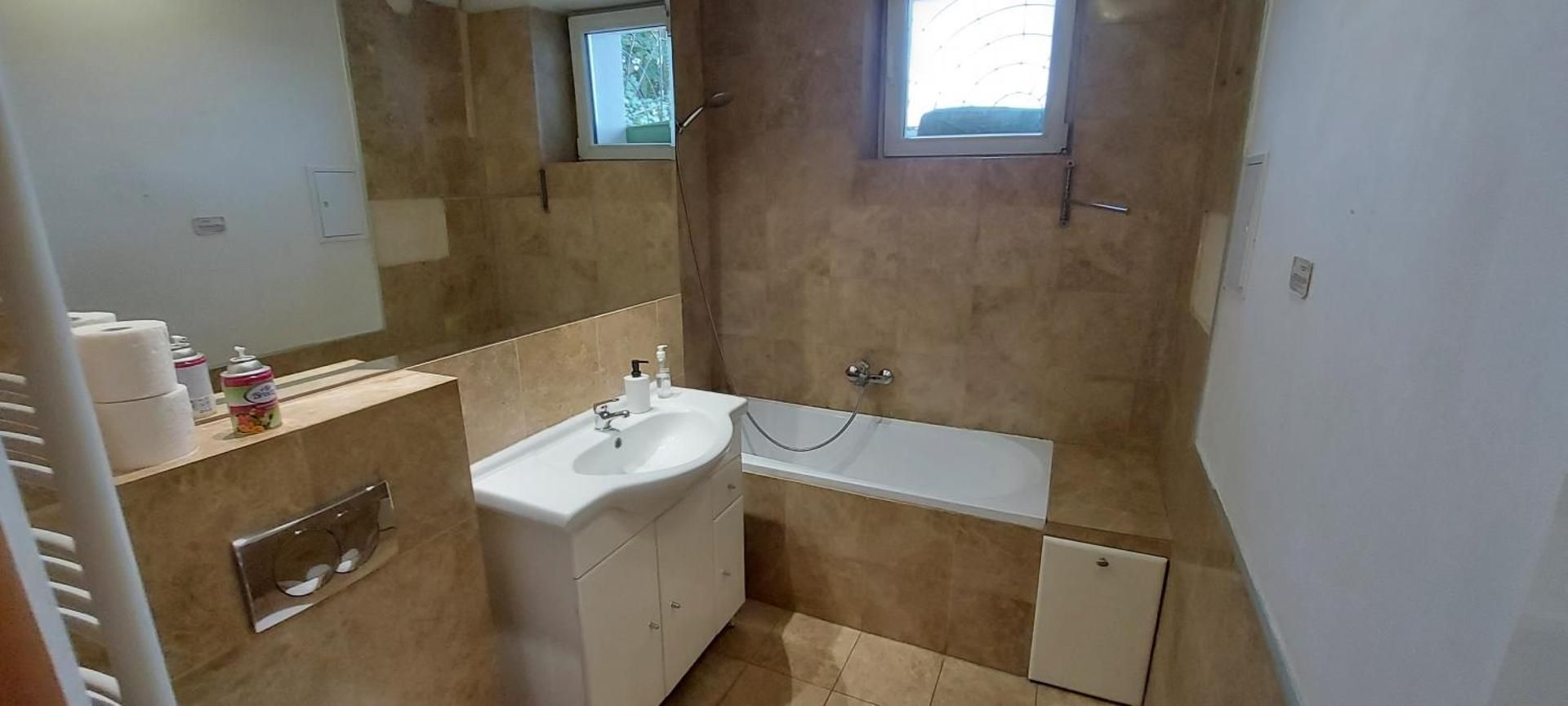 Double Room with Private External Bathroom