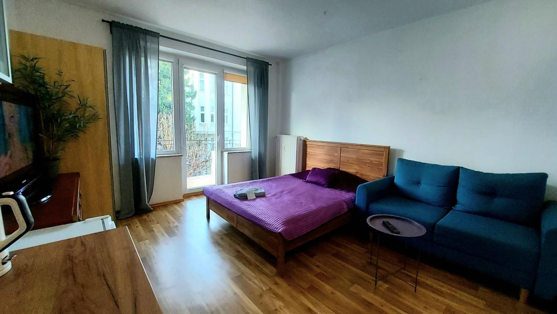 Apartment with Balcony