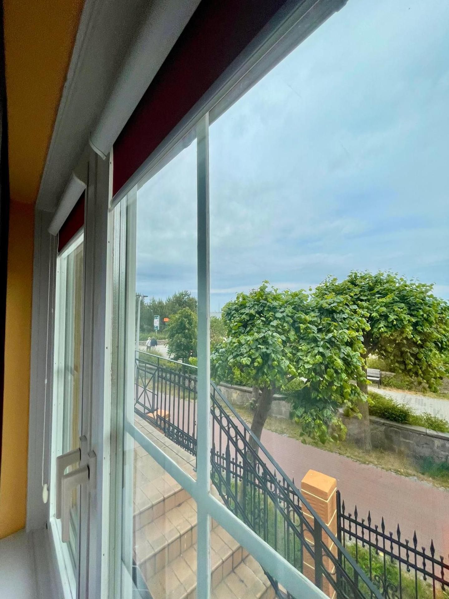 Deluxe Double Room on Ground Level with Sea View