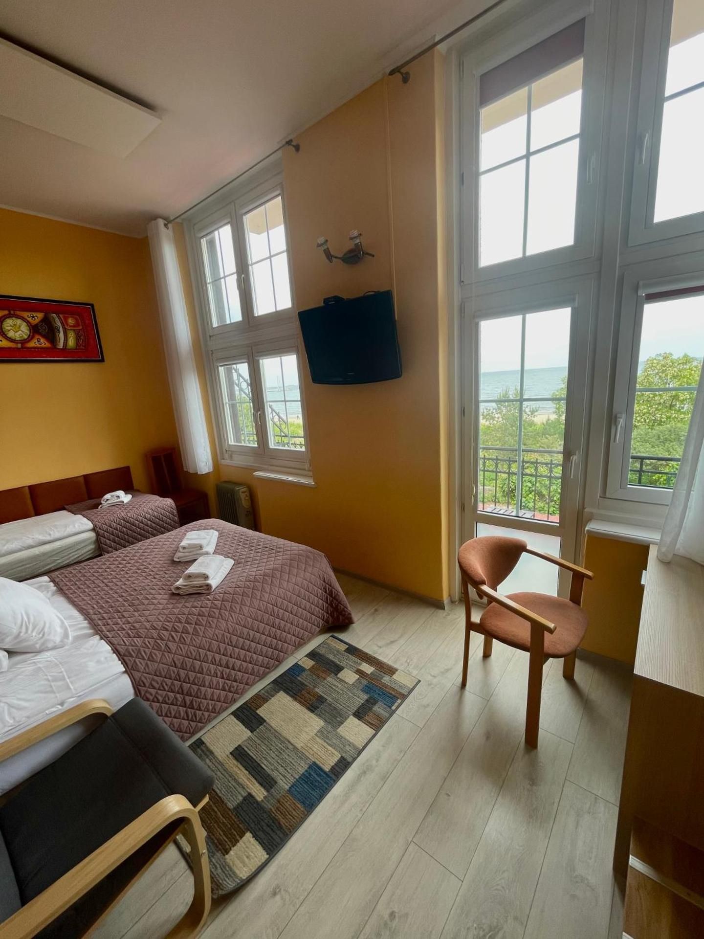 Standard Triple Room with Sea View