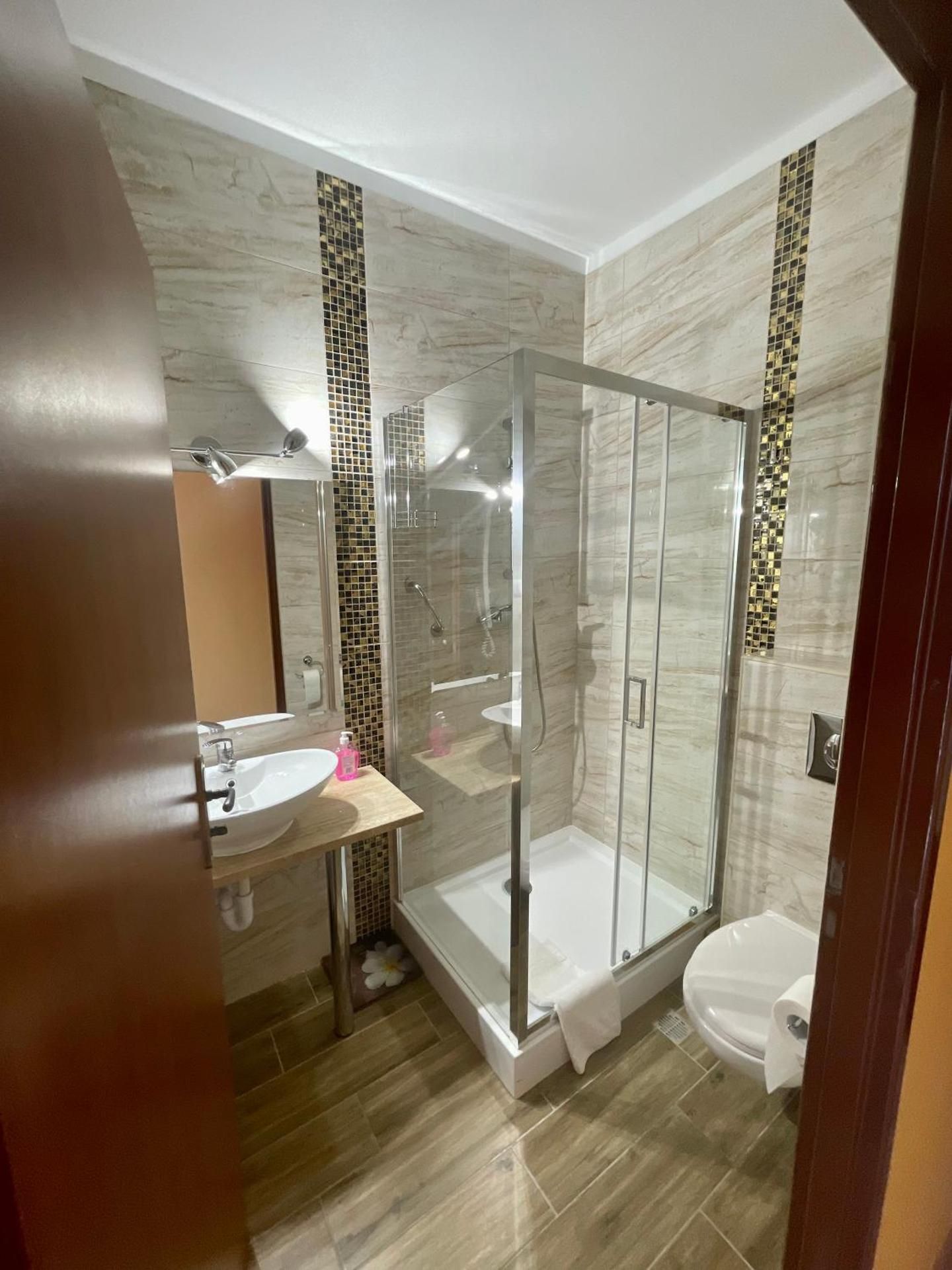 Triple Room with Terrace
