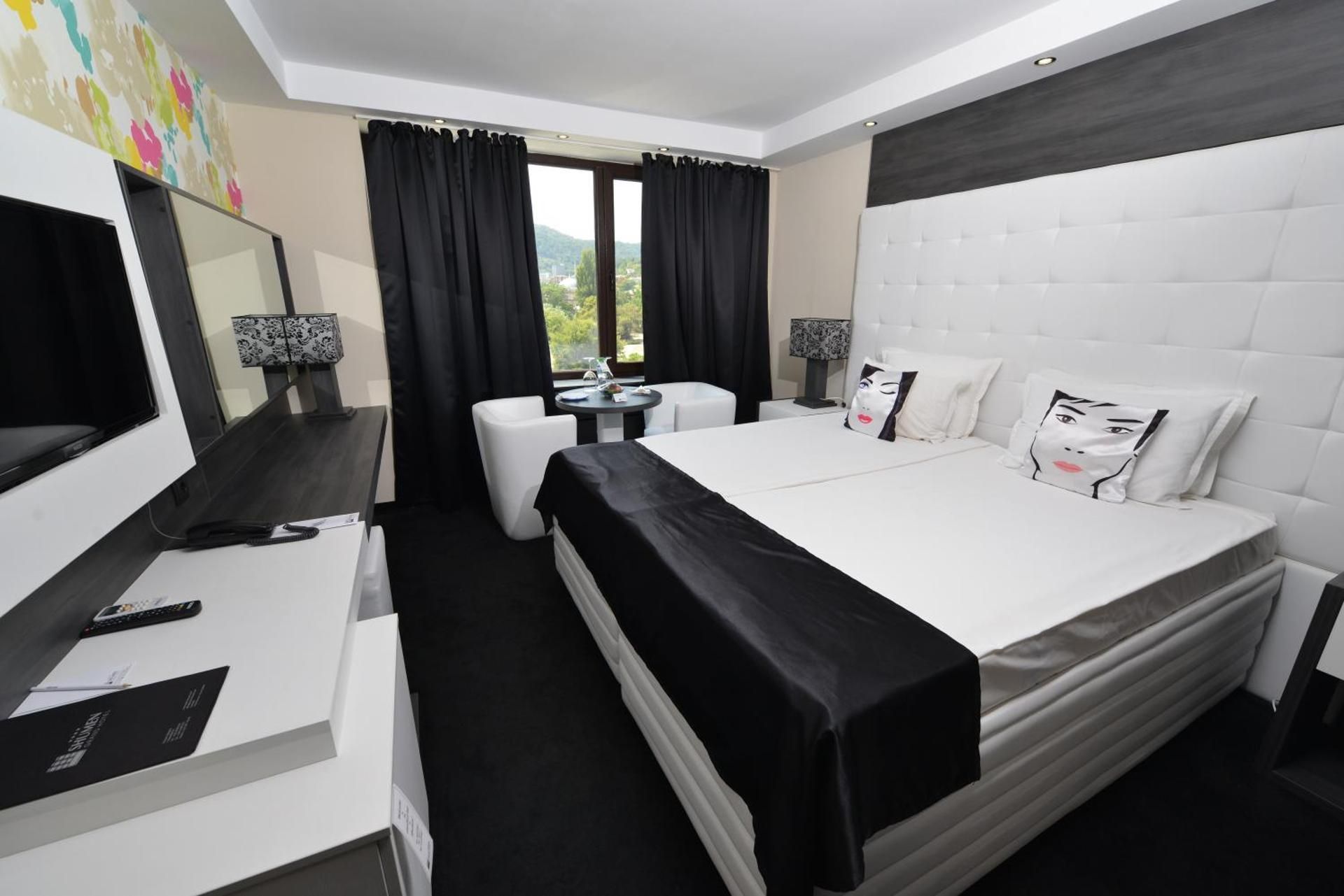 Executive Double Room with Free Parking