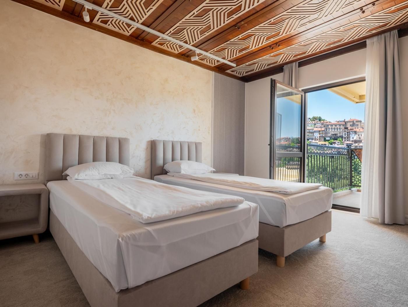 Twin Room with Balcony