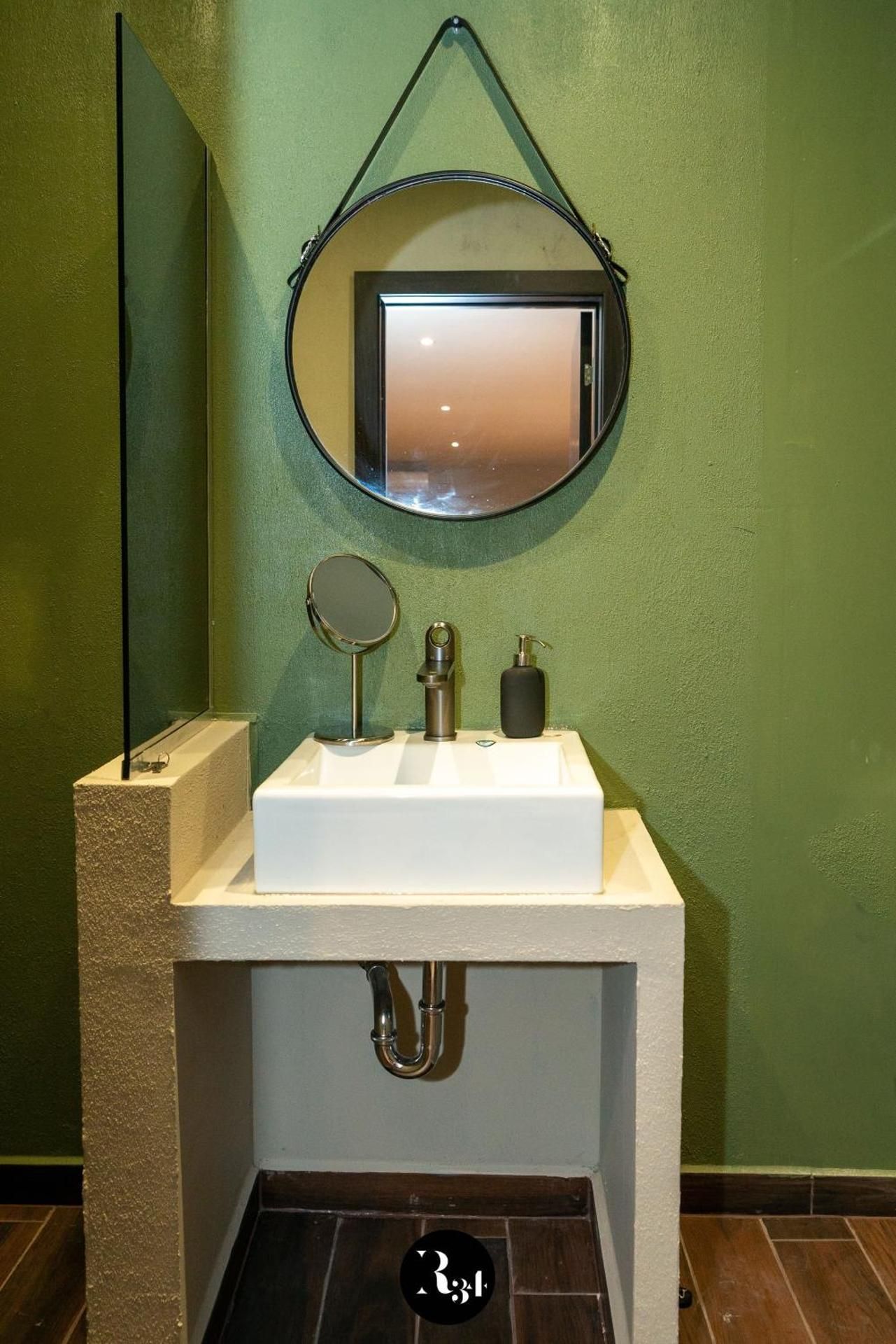 Superior Studio