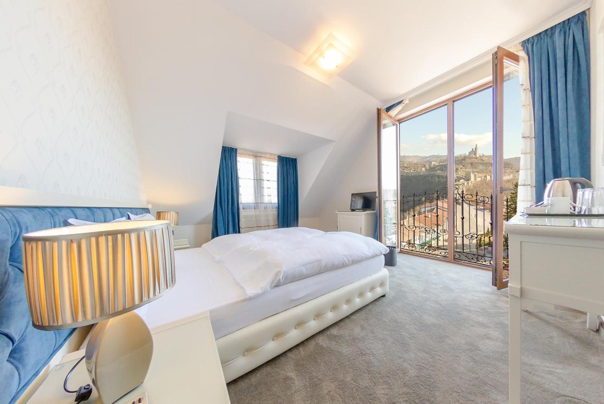 Double or Twin Room with Tsarevets View