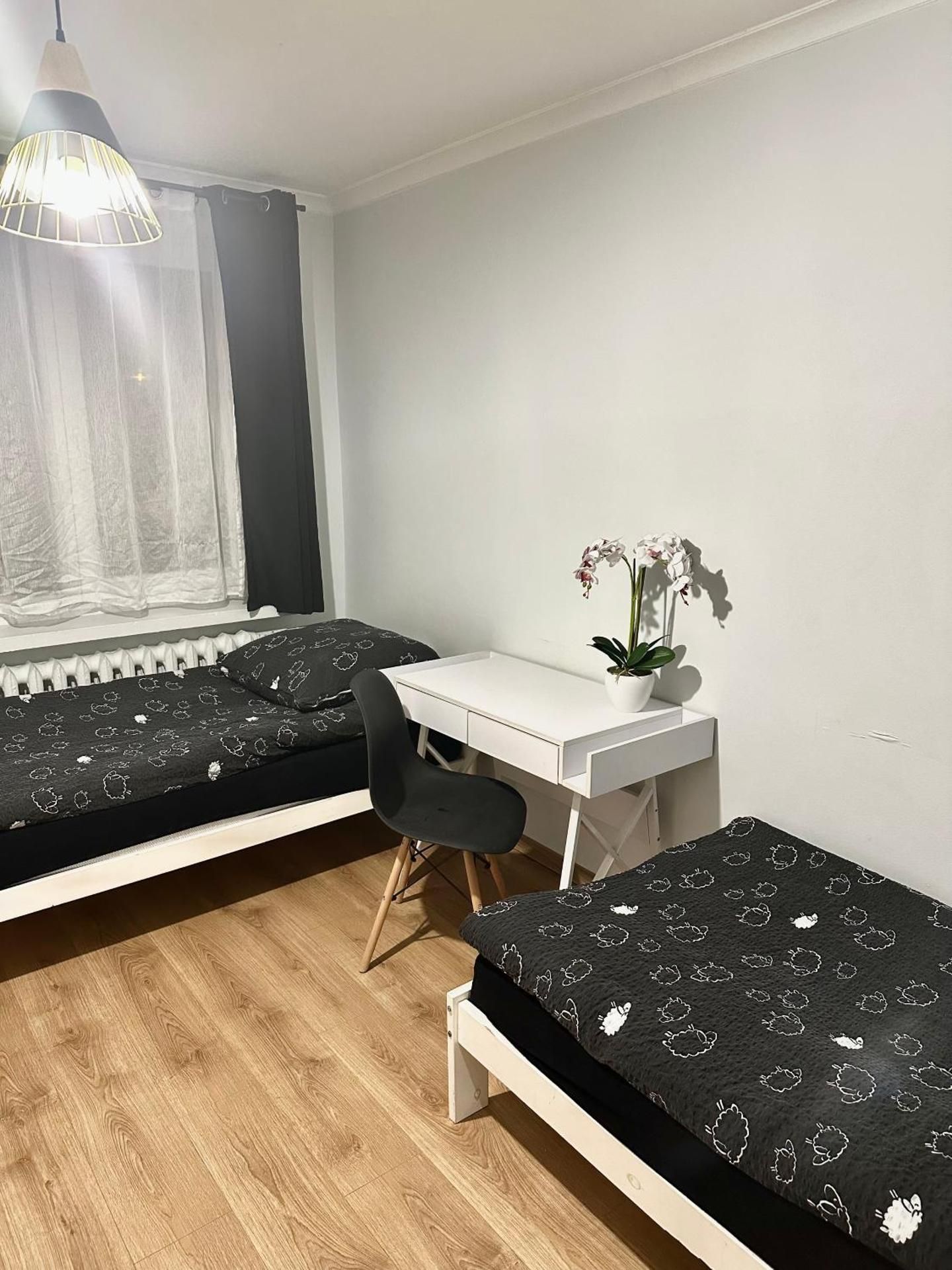 Large Twin Room