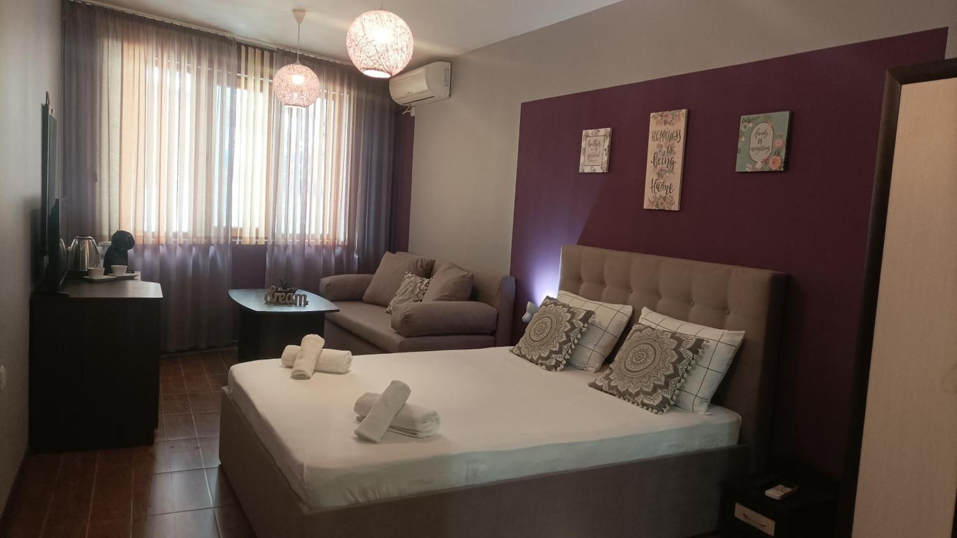 Large Double Room