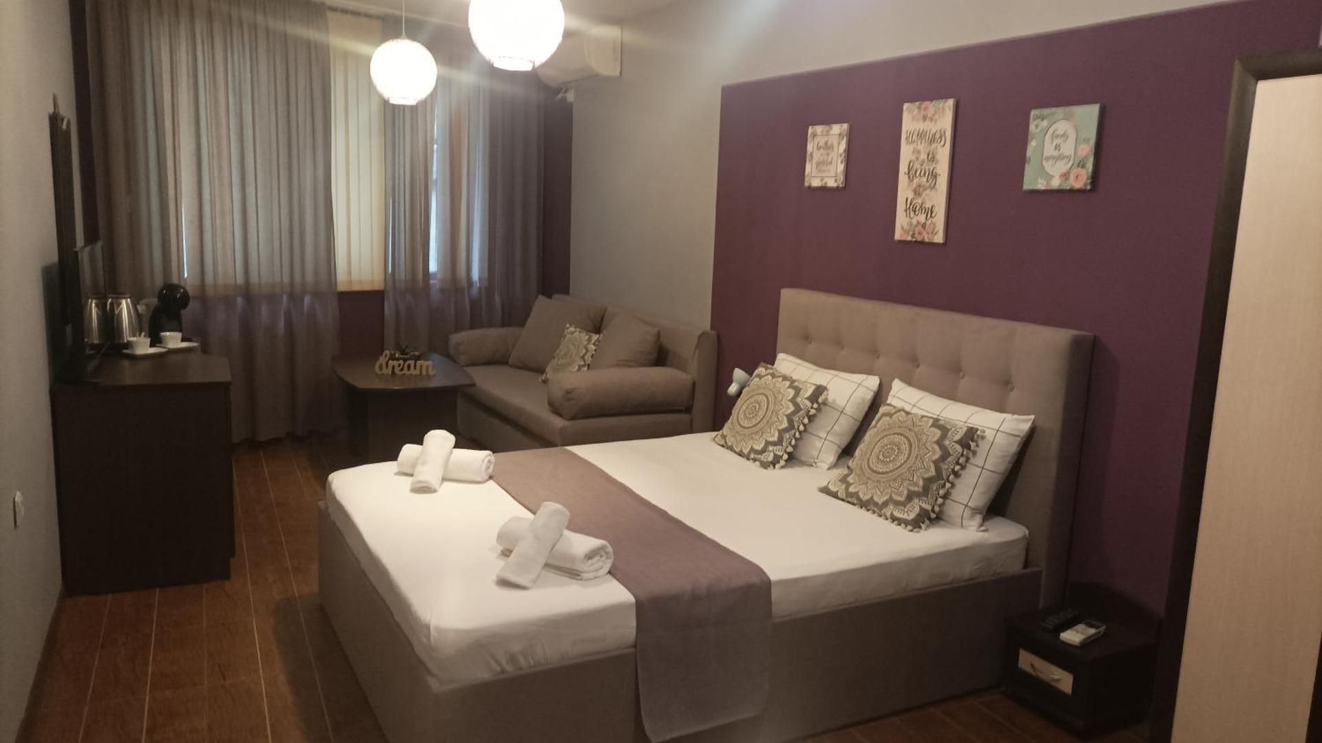 Large Double Room