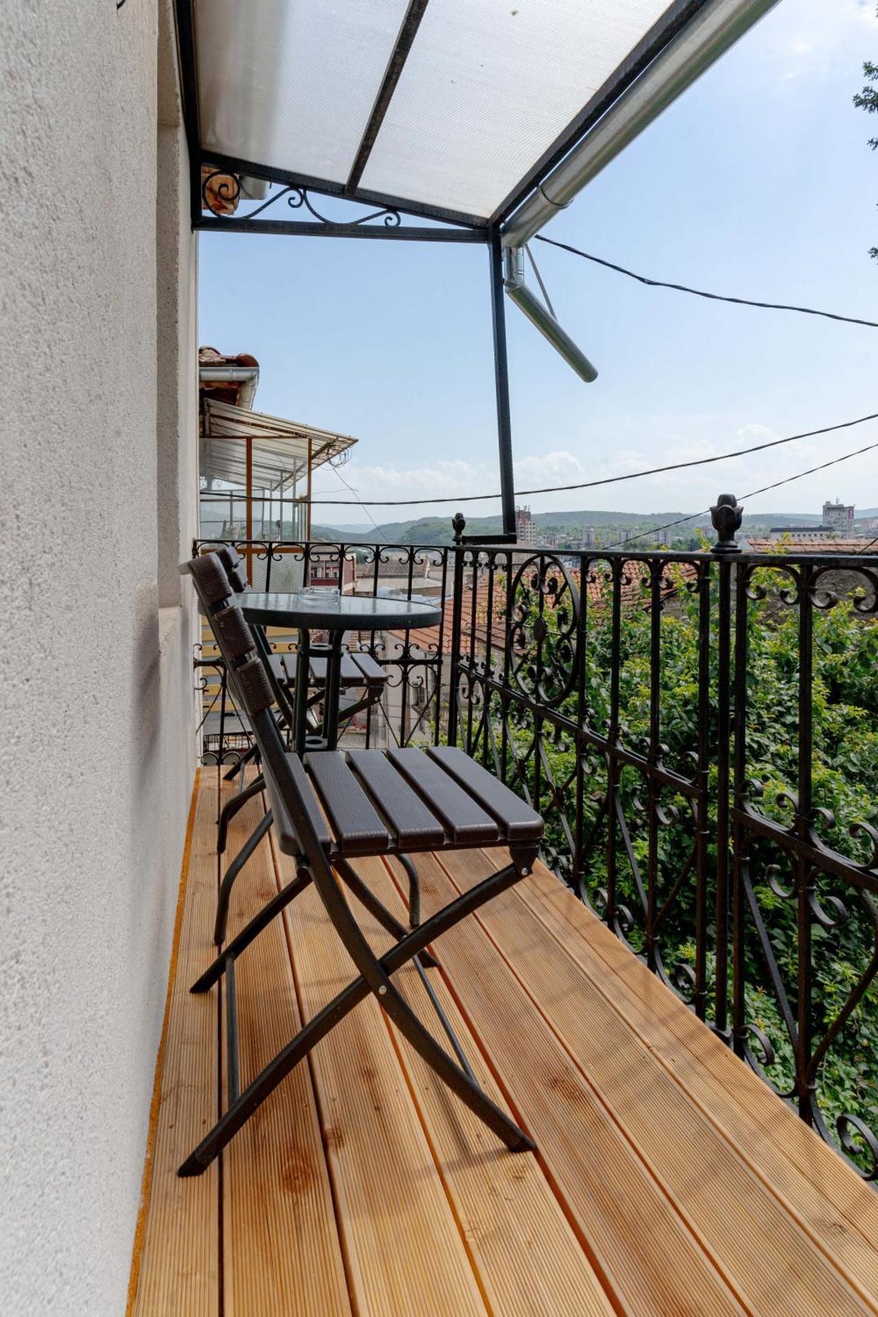 Apartment with Balcony