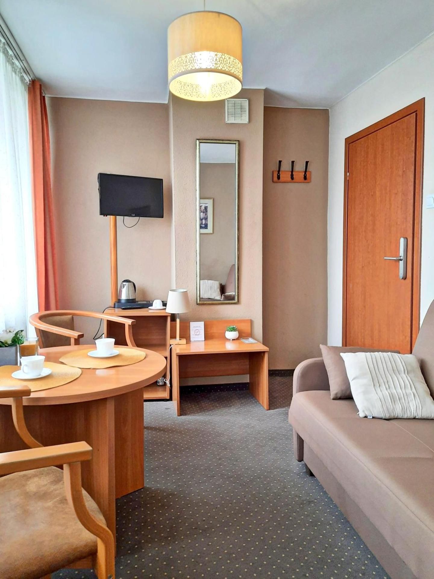 Comfort Triple Room