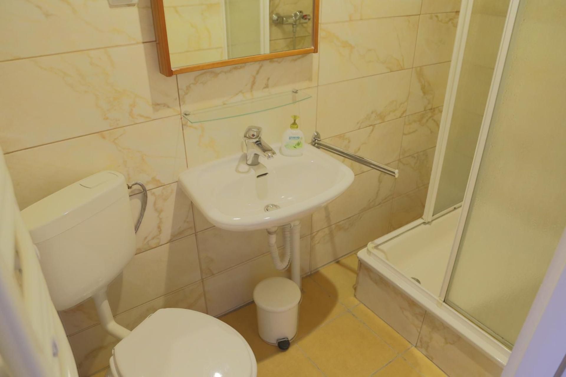 Triple Room with Bathroom