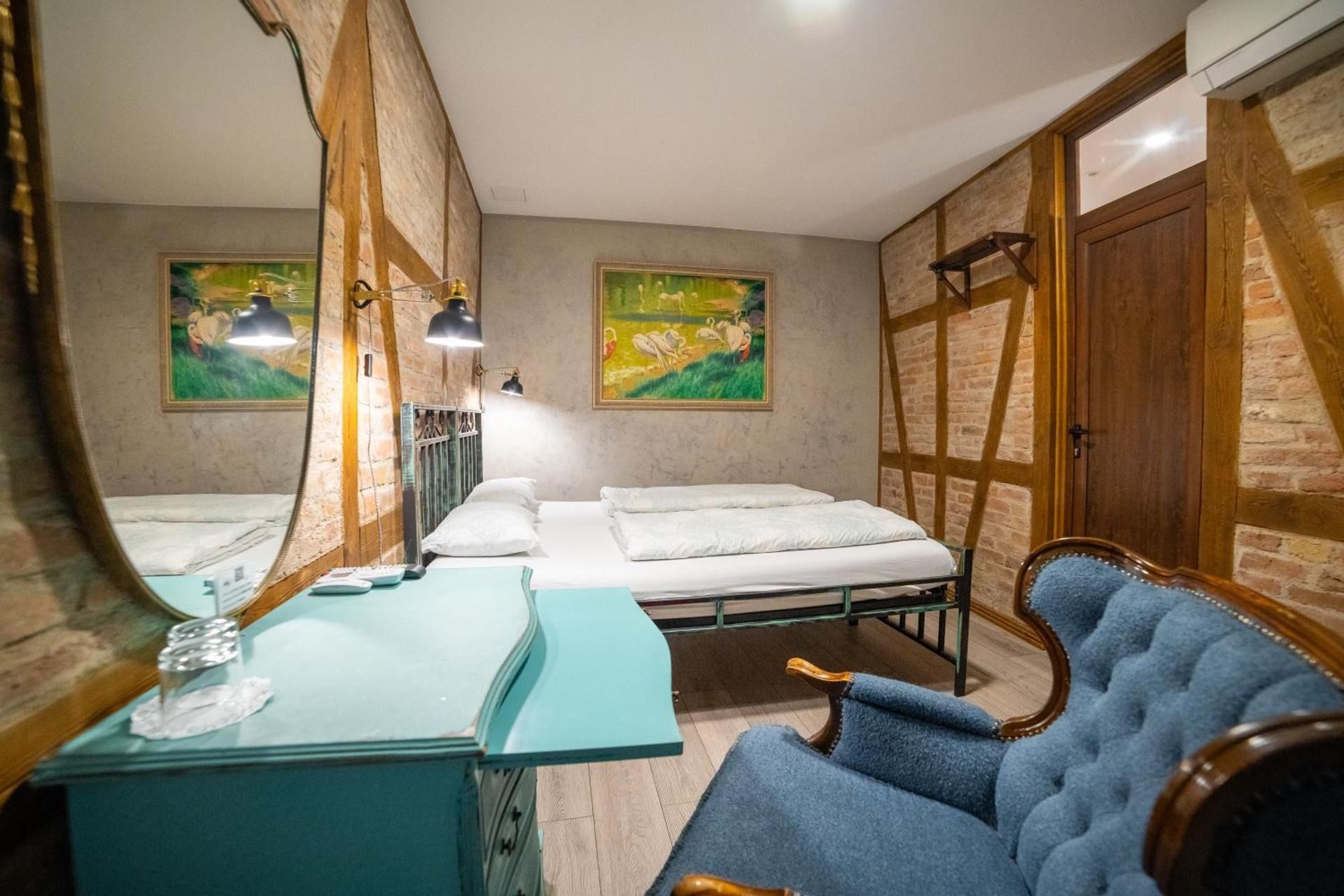 Double or Twin Room with Bathroom