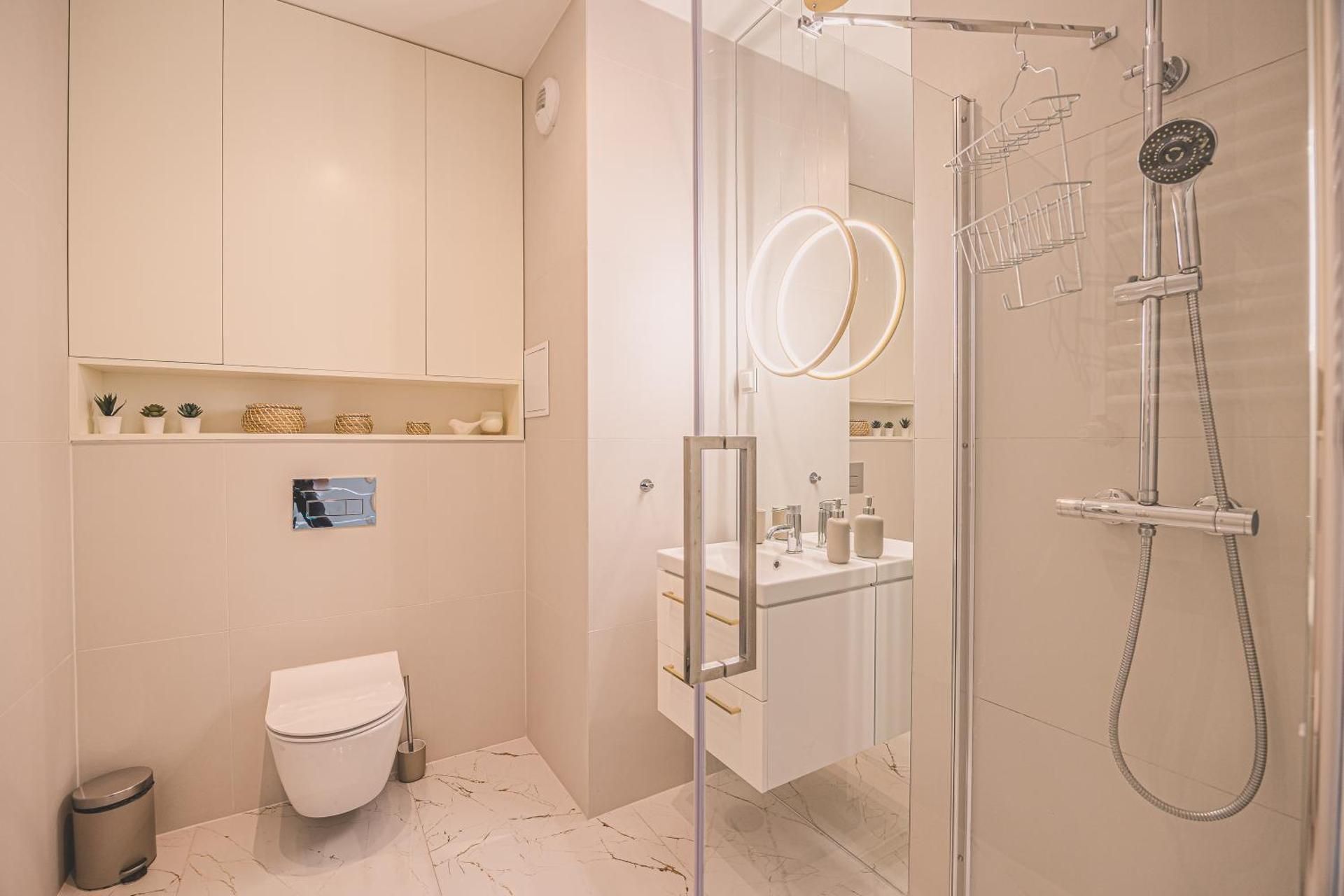 One-Bedroom Standard Apartment