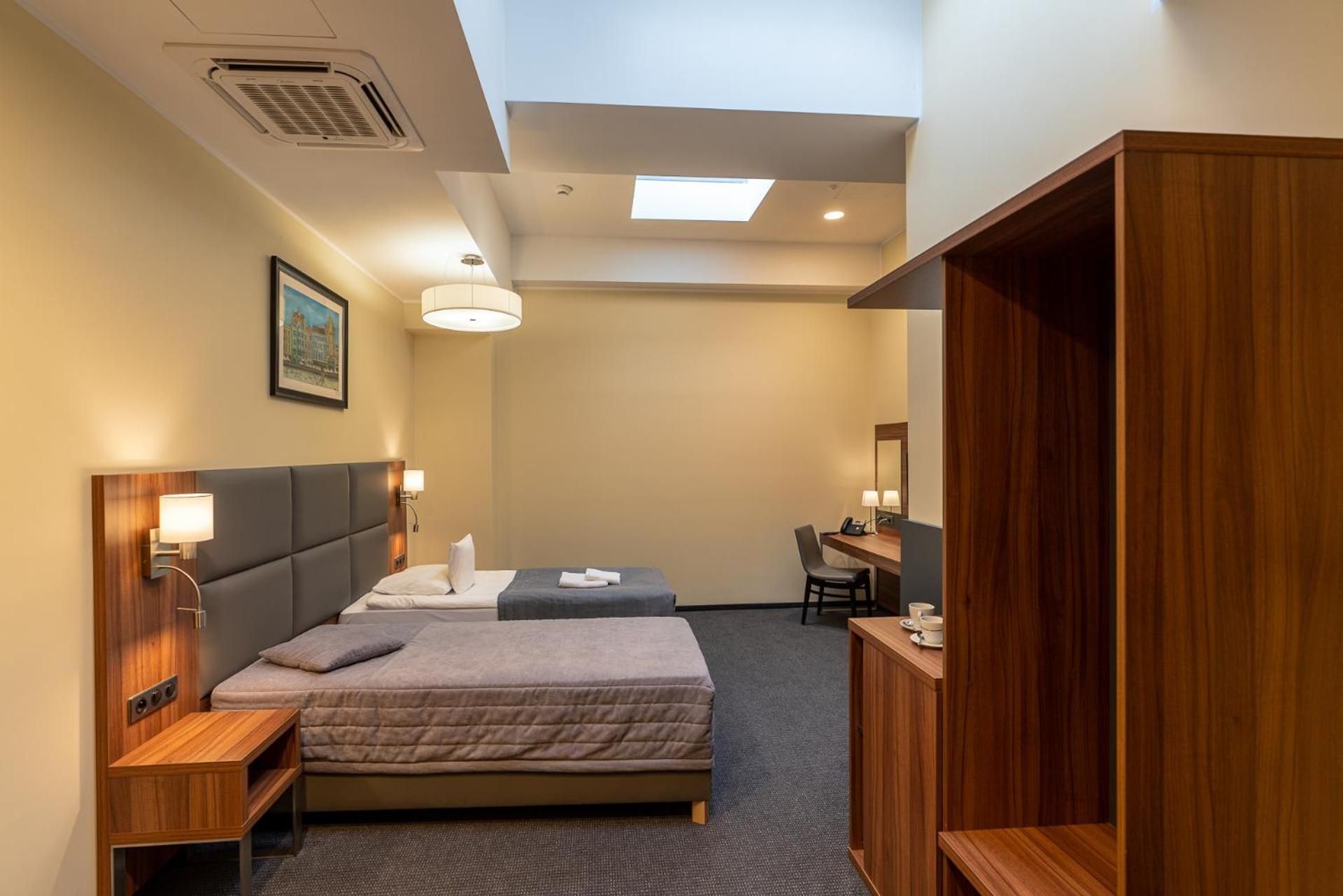 Economy Twin Room