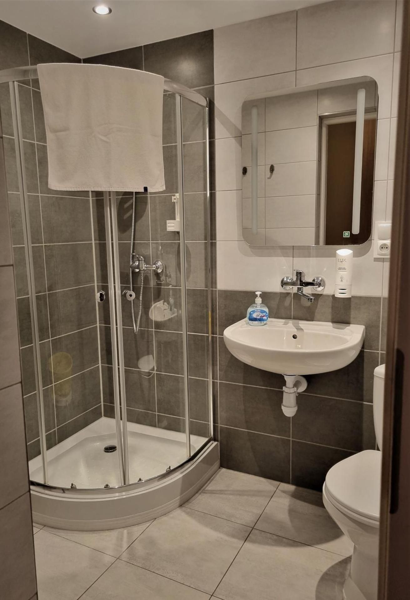 Large Single Room