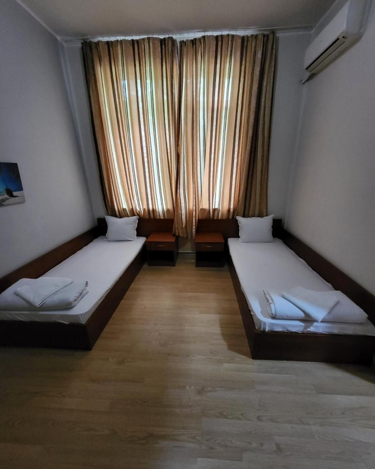 Large Twin Room