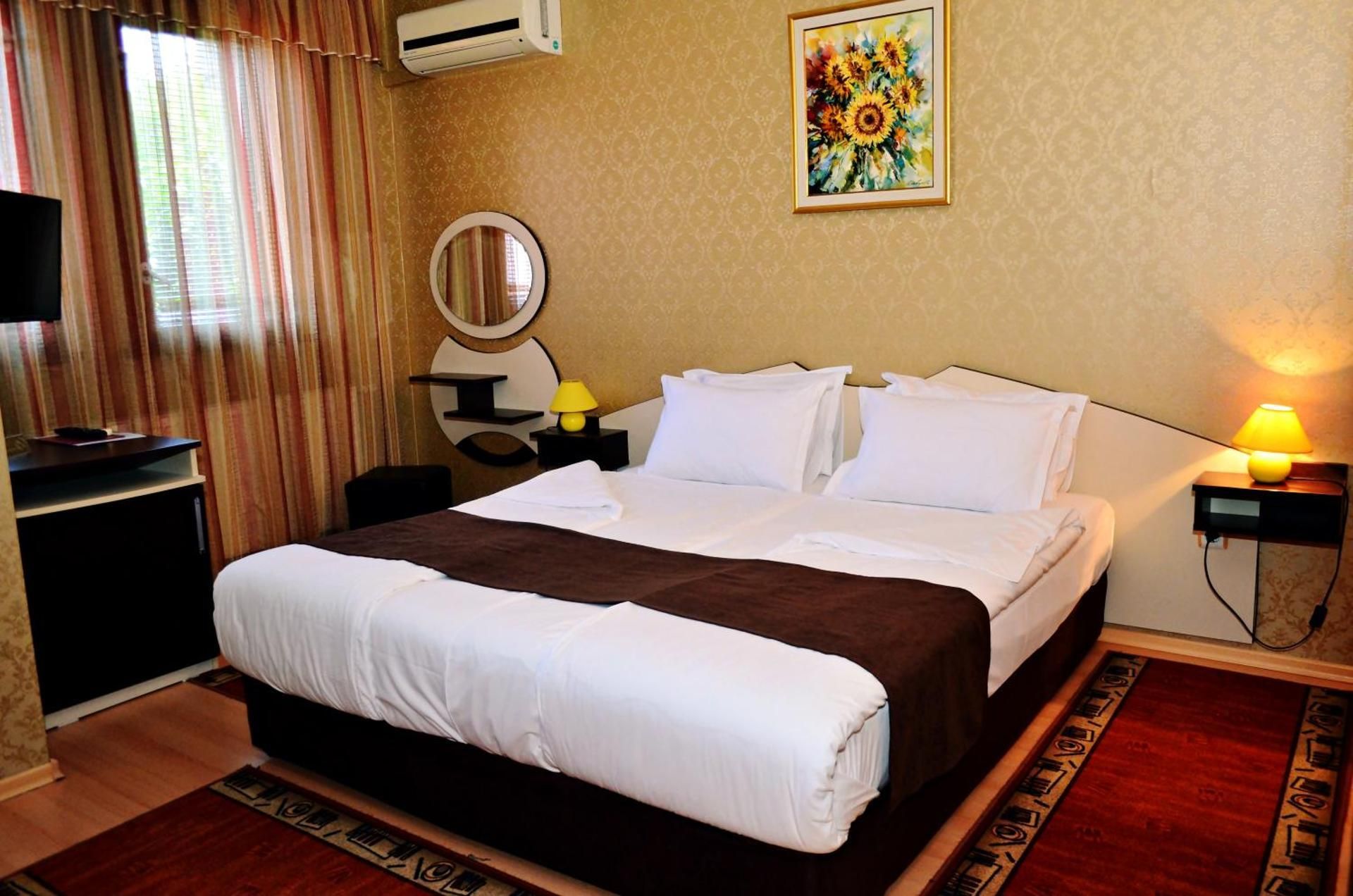 Deluxe Double or Twin Room with Balcony