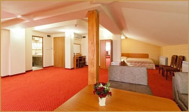 Suite - Top Floor (No Balcony) - Free Relax Zone
