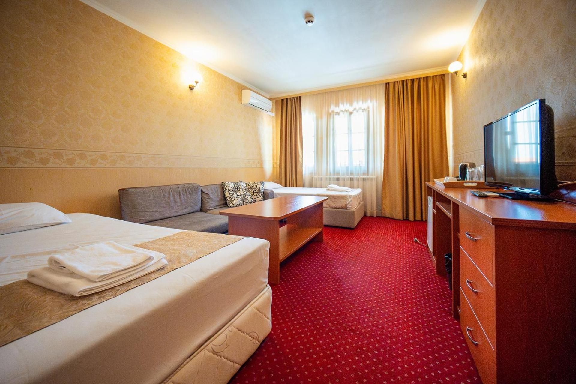 Junior Suite with Balcony - Free Relax Zone