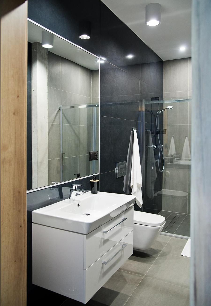 Apartment with Shower