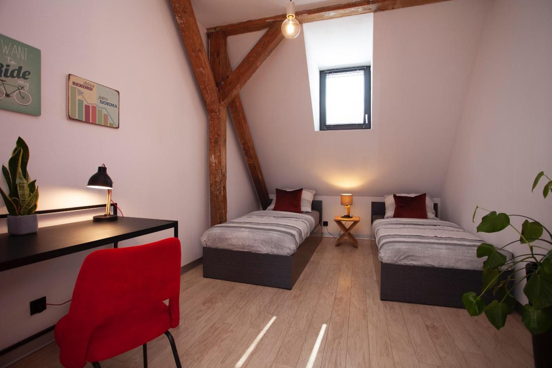 Large Twin Room