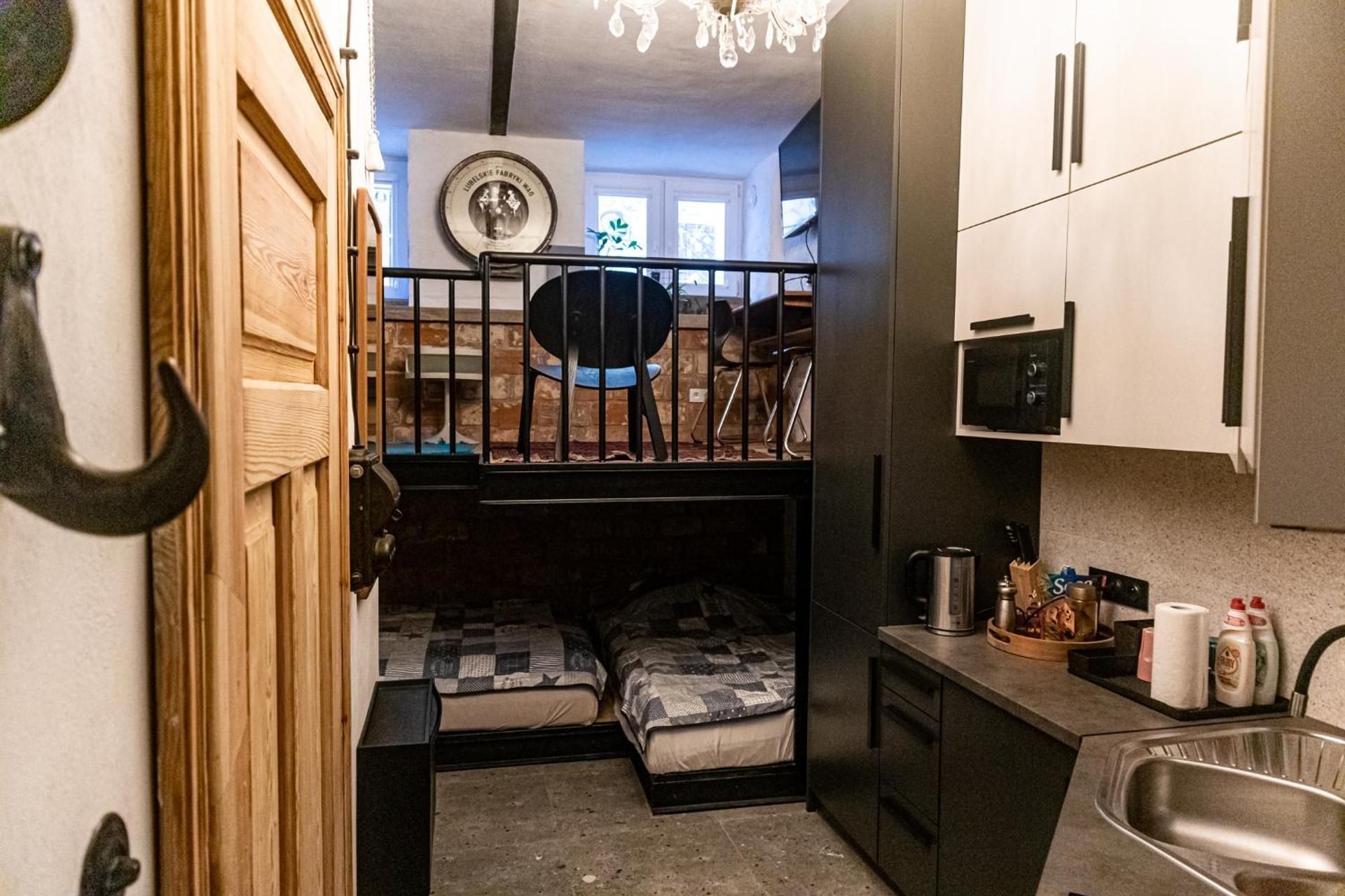Studio Apartment