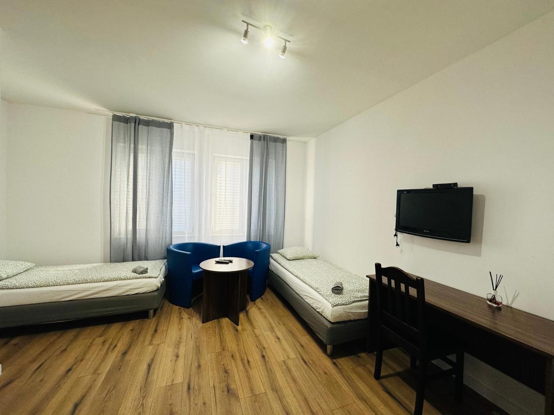 Triple Room with Private Bathroom